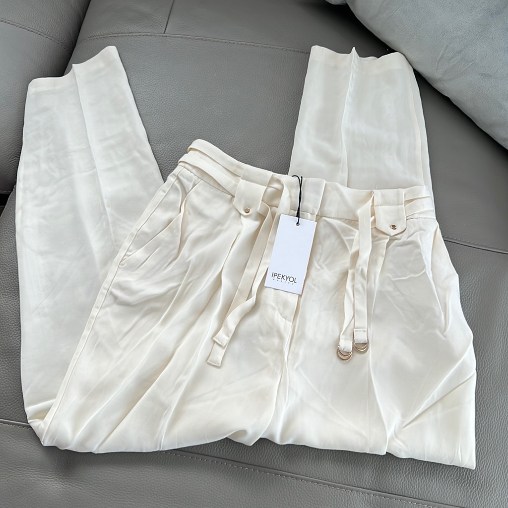 Brand New With Tags Cream Trousers By European Brand Brand New With Tags Cream Trousers By European Brand